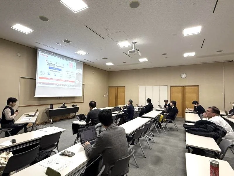 AI-HPCパートナーズミーティングでのプレゼンテーションの様子