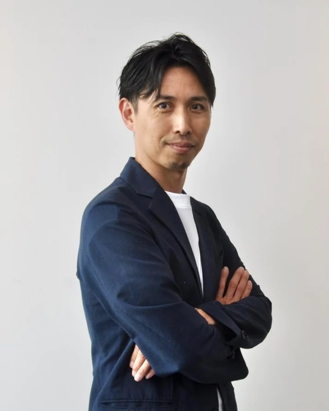 新卒で通信会社入社後、30代からはグローバルで活躍できるキャリアを積みたいと思い英語学習を本格的にスタート