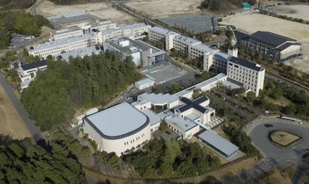 近畿大学広島キャンパスの空撮