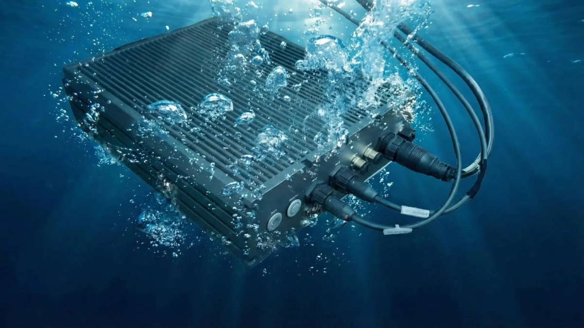 水中で気泡を出す防水電子機器