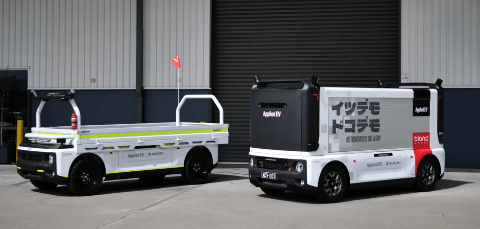 Applied EV製電気自動車(Blanc Robot™)