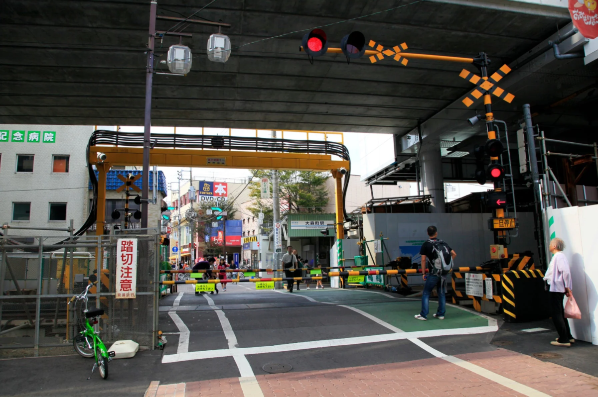 都市部の踏切