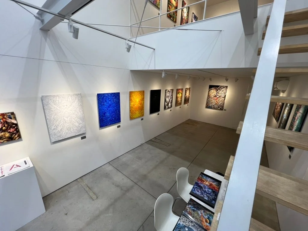 アートギャラリーの展示風景