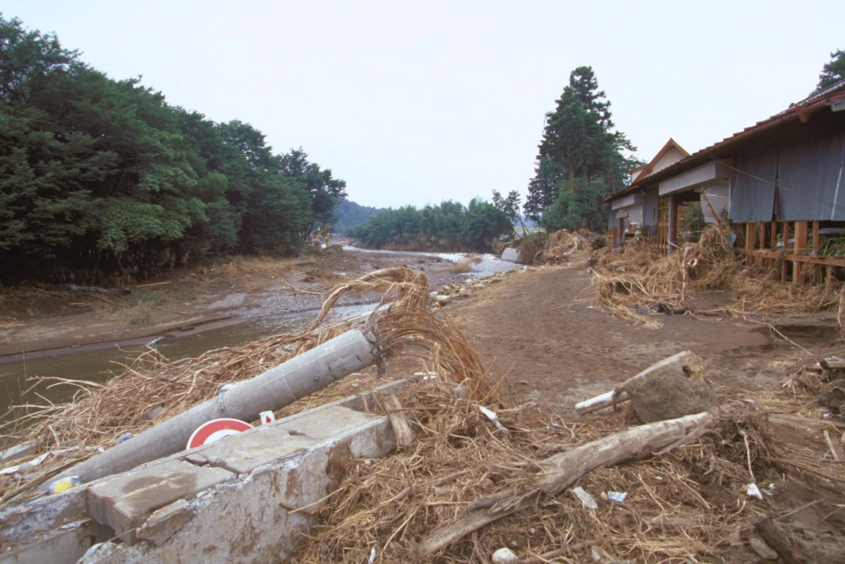 洪水か土砂災害の後の被災地の様子